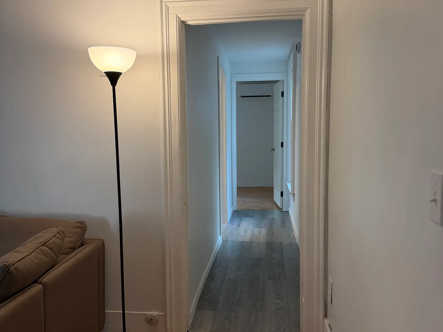 2 bed, 1050 sqft, $1,400 — Photo 2