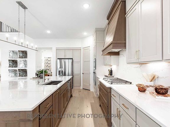 5th image of 2771 Acie Ln