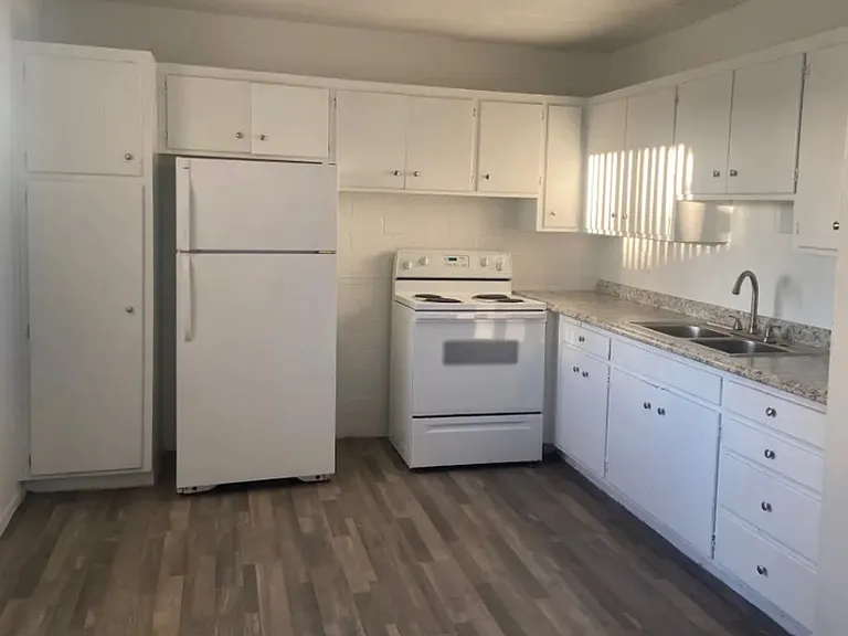 The Onyx Apartments — Photo 7