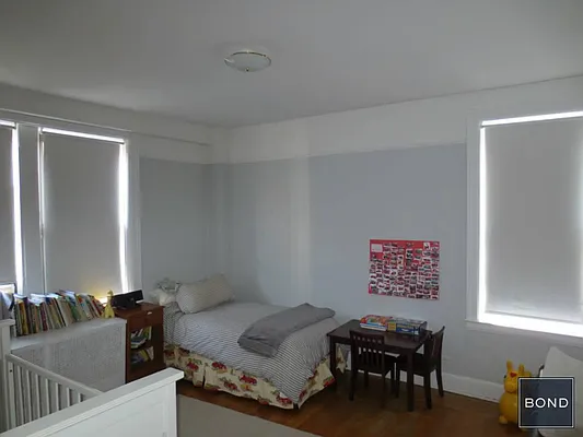 Rented by Bond New York | media 11