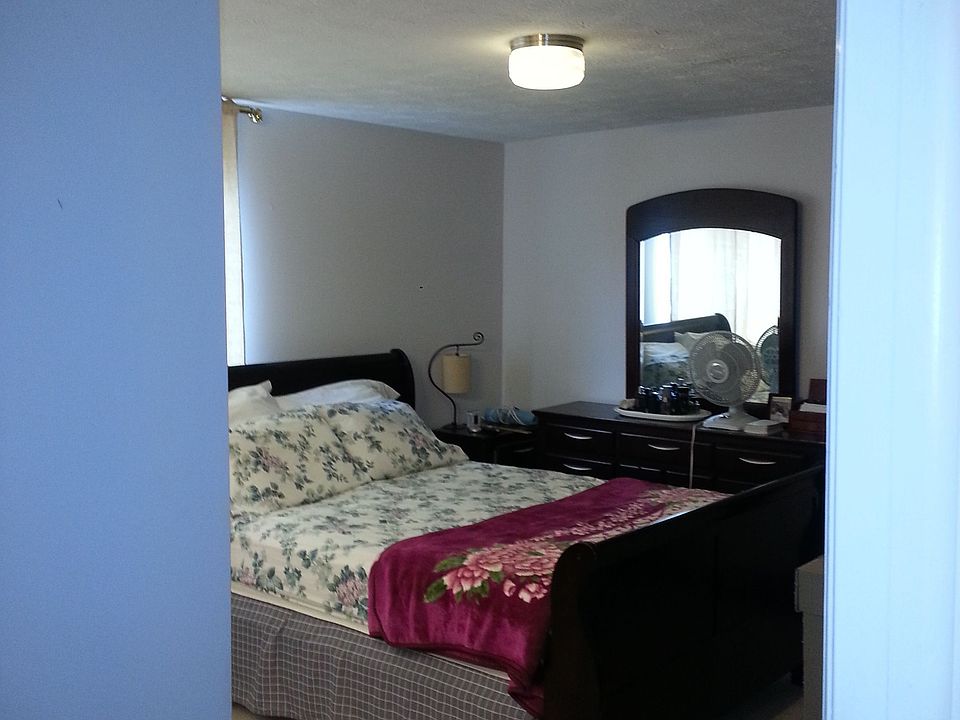 1st image of 3 Leatherwood Ct