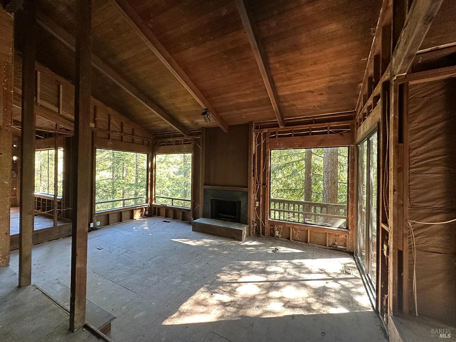 4 Marsh Drive photo 1