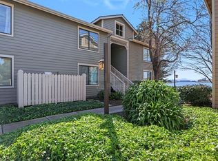 152 Lakeshore Ct #1, Richmond, CA 94804