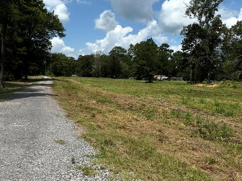 1st image of 75 Armstrong Dr