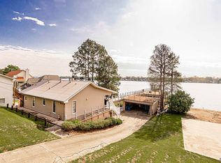 9254 False River Rd, New Roads, LA 70760