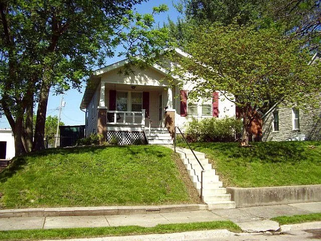 1021 S Charles St photo 1