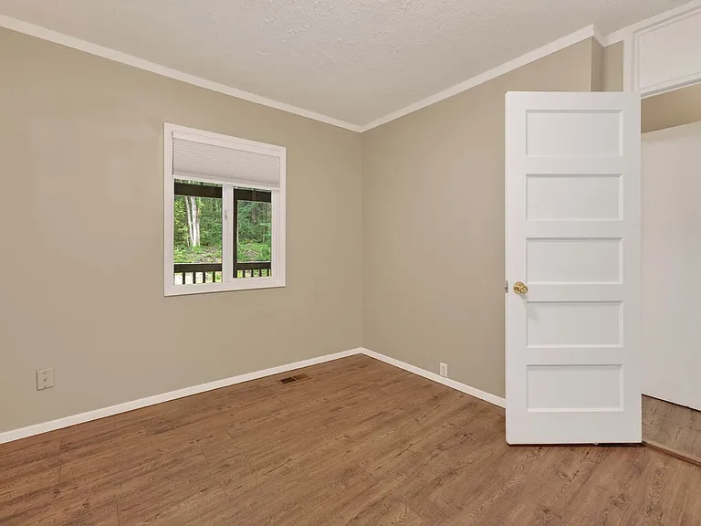 2401 NE Everett St — Photo 18