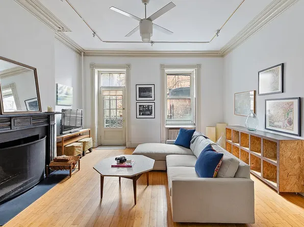 198 6th Avenue image 1 of 7