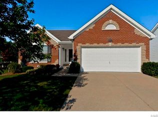 791 River Glen Dr, O'Fallon, MO 63368