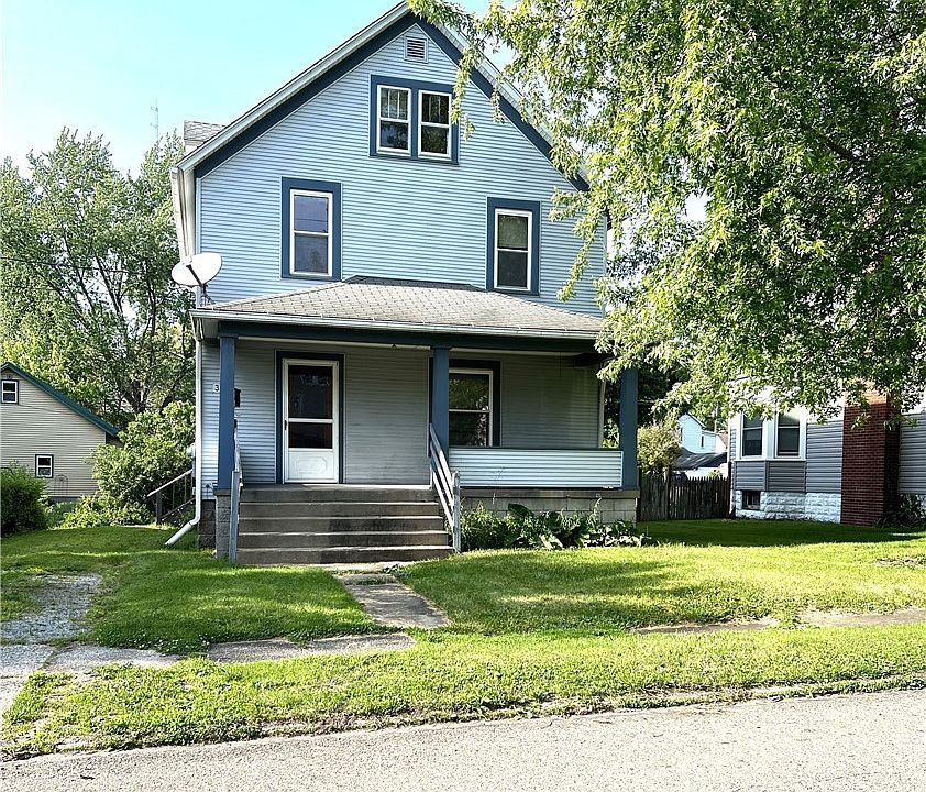 1st image of 338 E Martin St