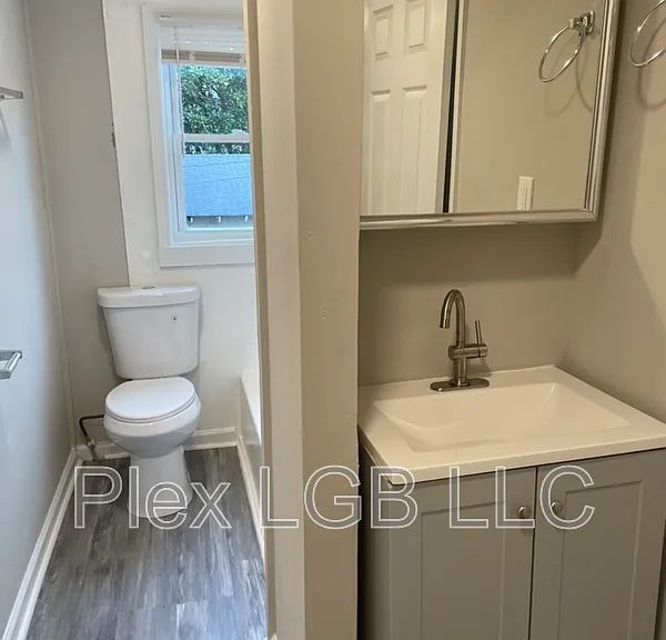 314 McCall St — Photo 2