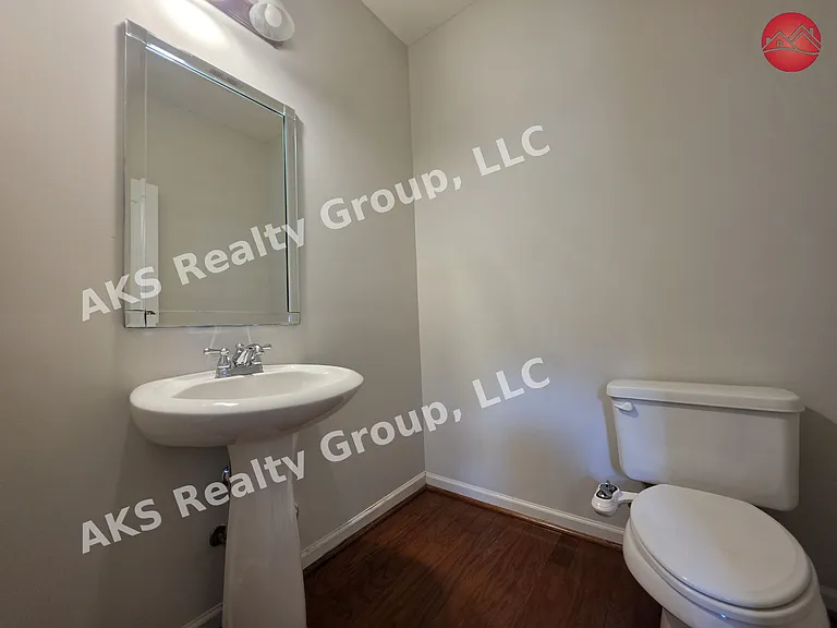 4346 Ashwood Cv — Photo 16