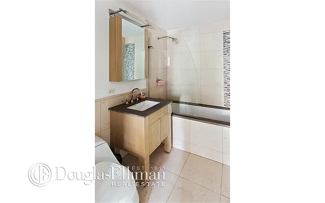 Rented by Douglas Elliman | media 21