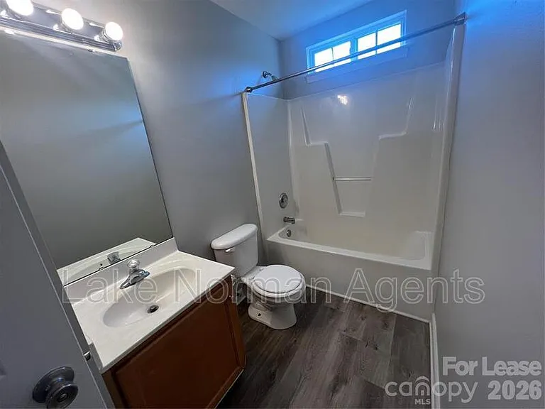 909 Rucker Cliff Dr — Photo 13