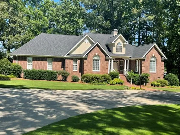 116 Cedar Dr N, Greenwood, SC 29649