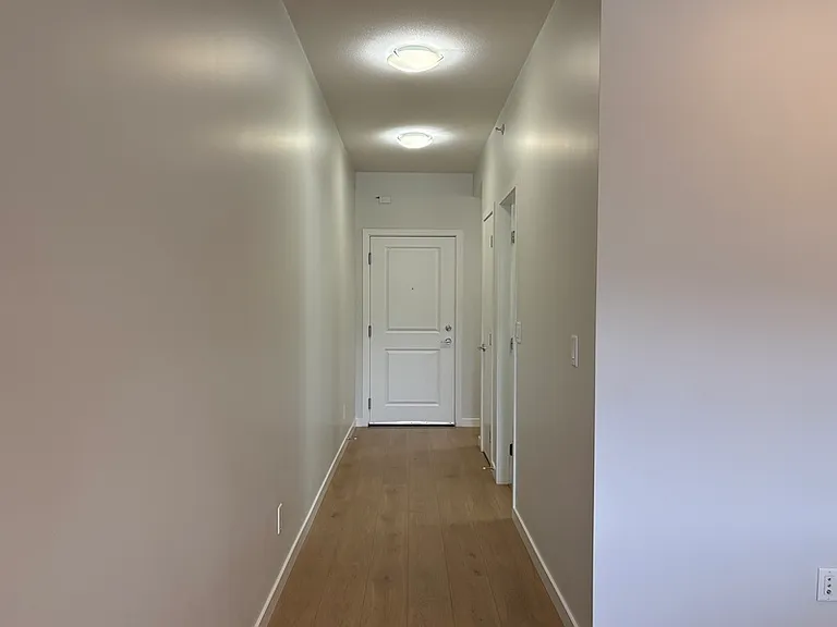 1550 Dickson Ave #6 — Photo 4