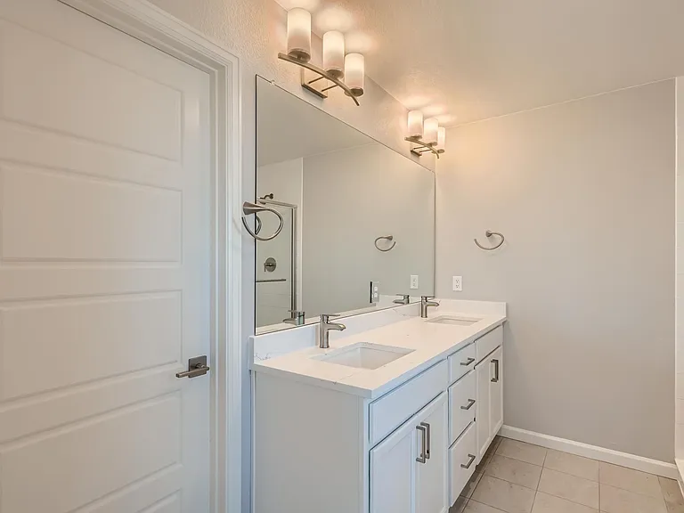 190 Mohawk Cir — Photo 17