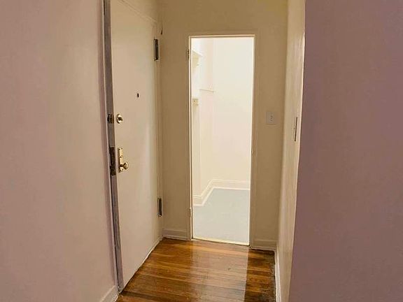 2nd image of 570 Ocean Ave #B5
