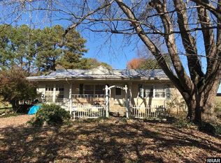 150 Howell Rd, Martin, TN 38237