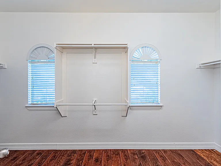 6801 Amesbury Ln — Photo 22