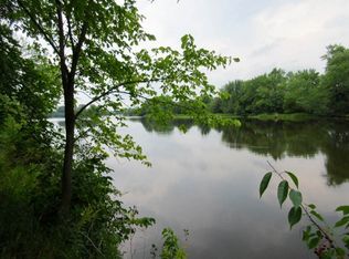 906 Walkush Rd, Stevens Point, WI 54481