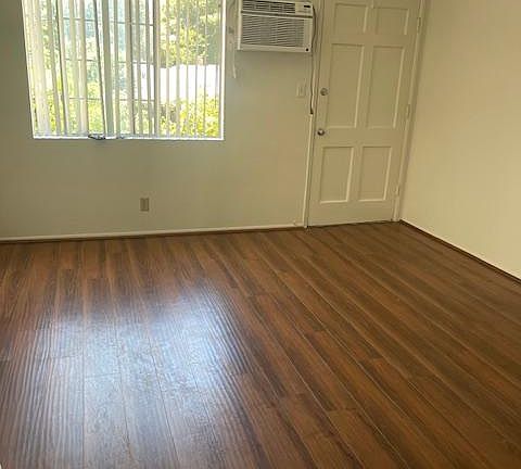 4th image of 11529 Cumpston St APT 3