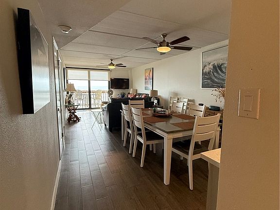 3rd image of 6109 State Highway 361 APT 401
