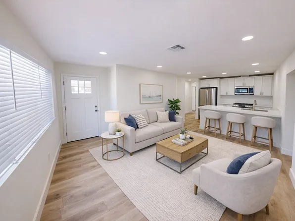 6255 Stewart St, San Diego, CA 92115