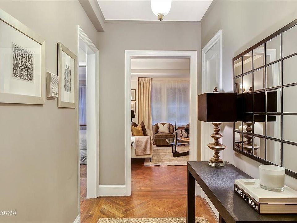 1st image of 1076 1st Ave #3A
