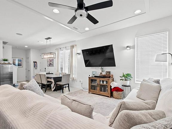 4th image of 6262 Goldcoast Ave