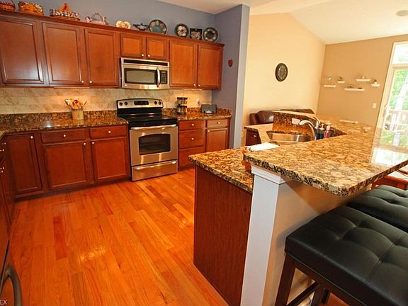 5th image of 1020 Cutters Creek Dr