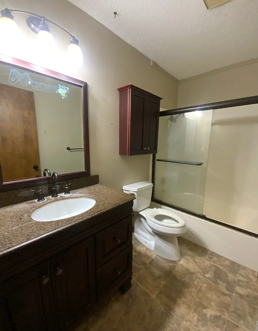 2 bed, $1,400 — Photo 3