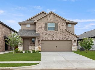 1633 Meadow Crst, Aubrey, TX 76227