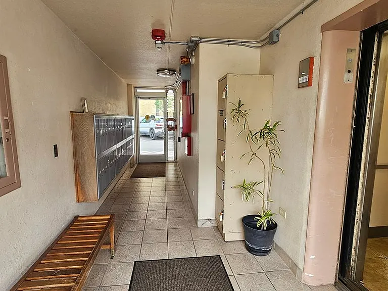 225 Liliuokalani Ave #2A — Photo 11