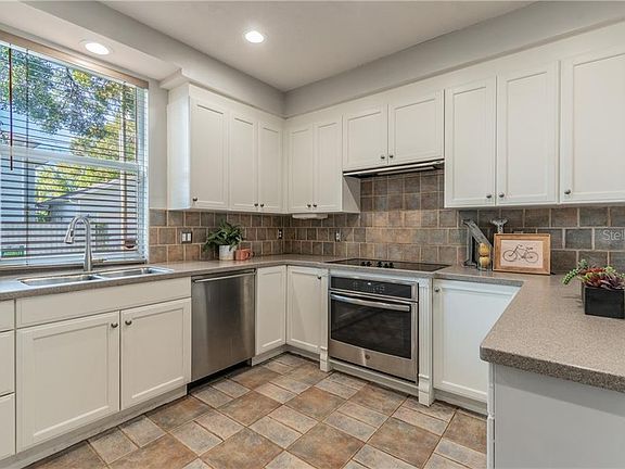 5th image of 3625 W Santiago St