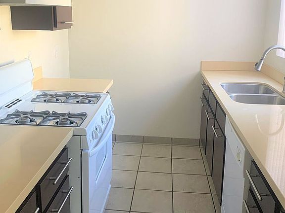 3rd image of 6619 Leland Way #408