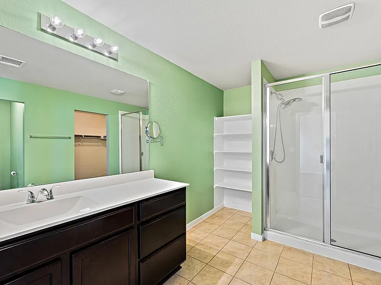 5916 Montrelia Dr — Photo 17