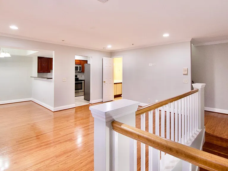 5705 Chapman Mill Dr #150 — Photo 14