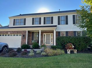 651 Middleton Ln, Des Plaines, IL
