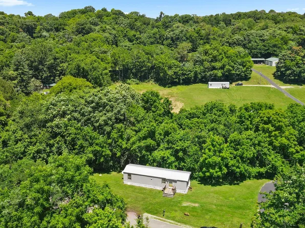 2219B Mack Benderman Rd, Culleoka, TN 38451