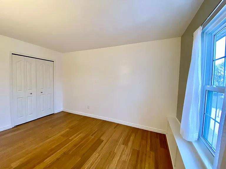 Bedroom2