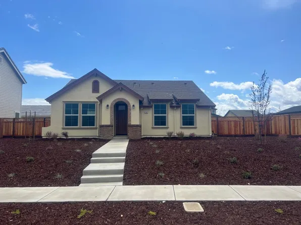 702 Bikle Dr, King City, CA 93930