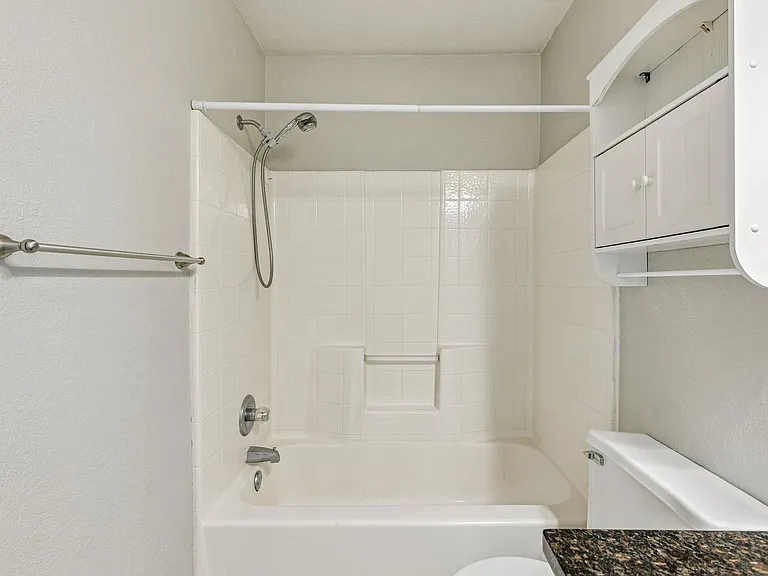 2101 Harbor Dr — Photo 31