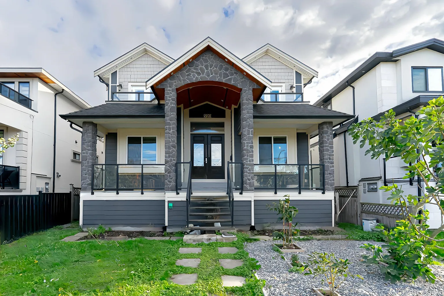520 Ewen Ave photo 1