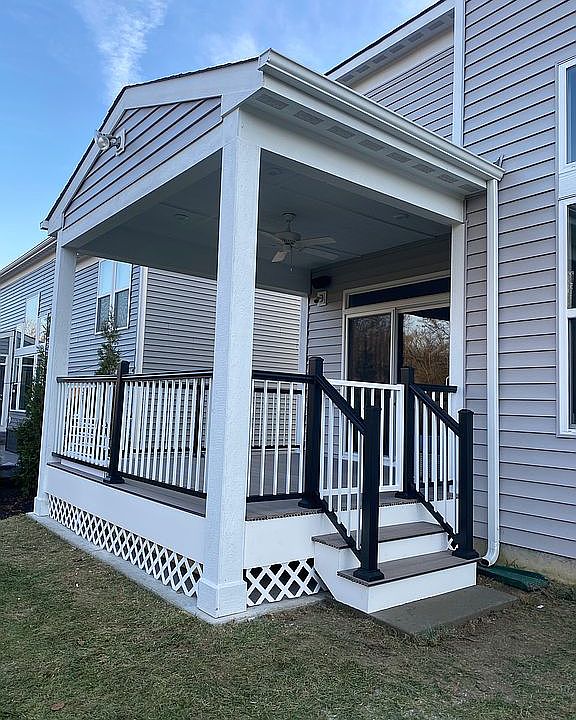 2nd image of 7599 Watercrest Ln