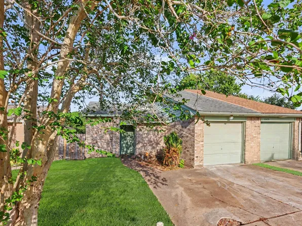 16428 Monte Carlo Ln, Houston, TX 77053