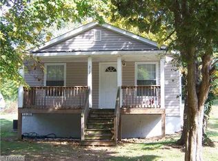 212 Hoskins St, High Pt, NC 27260