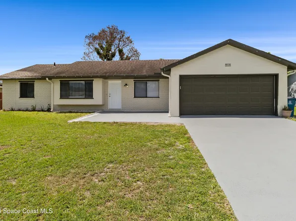 940 Forest St NE, Palm Bay, FL 32907
