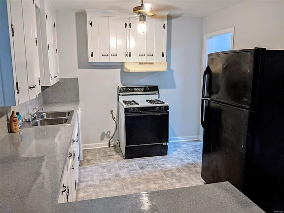 5th image of 207 Bradley Dr