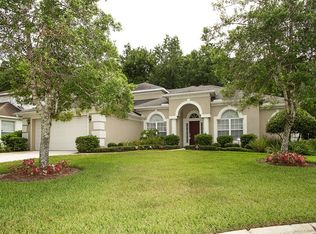 8847 Harpers Glen Ct, Jacksonville, FL 32256
